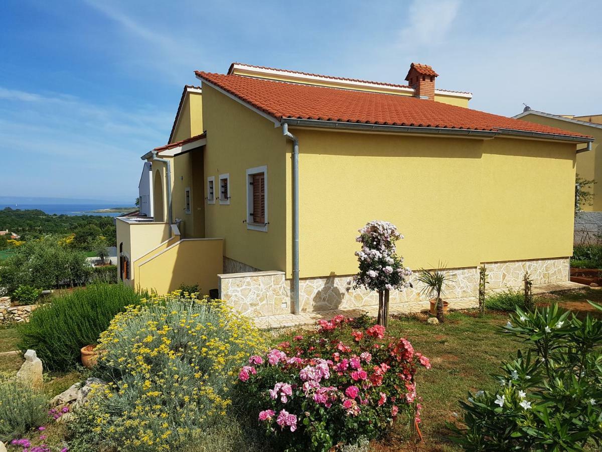 Apartment Barba Ližnjan 외부 사진