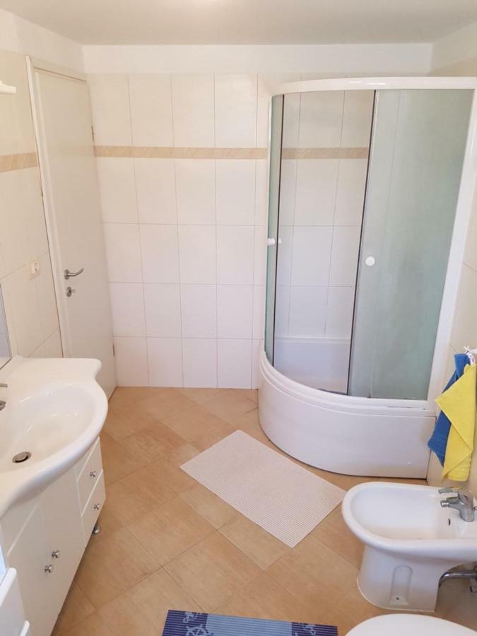 Apartment Barba Ližnjan 외부 사진